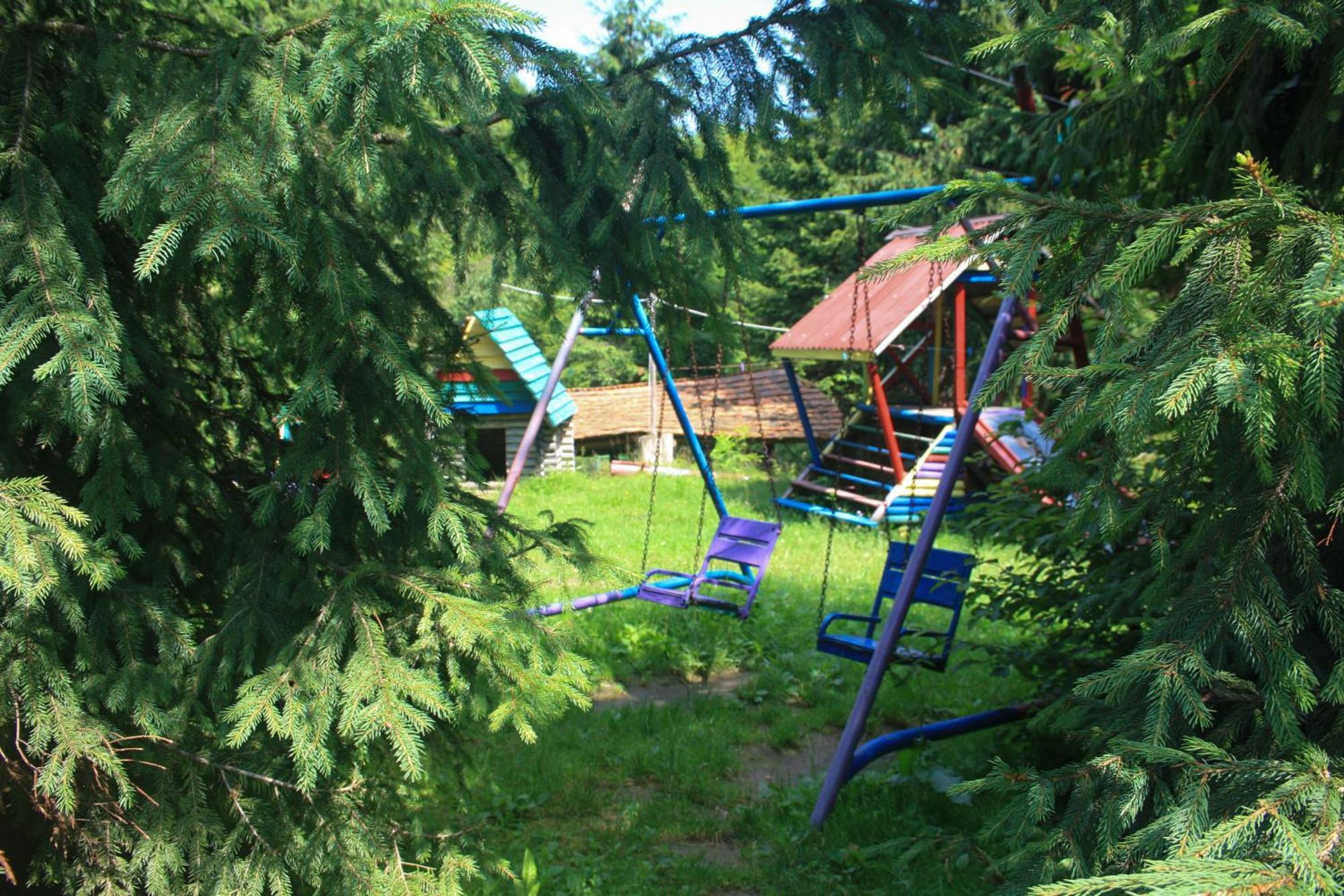 Zarinok Hotel Pilipets Exterior photo
